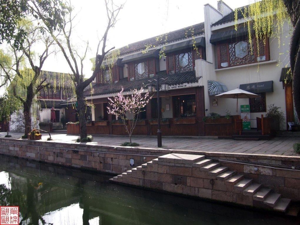 小明今年8岁，6年后妈妈的年龄是小明的3倍。问妈妈今年多少岁游戏画面